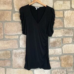 Speechless low cut dress